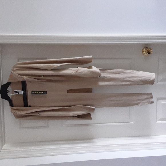 2 piece leisure jacket and leggings - Picture 3 of 6